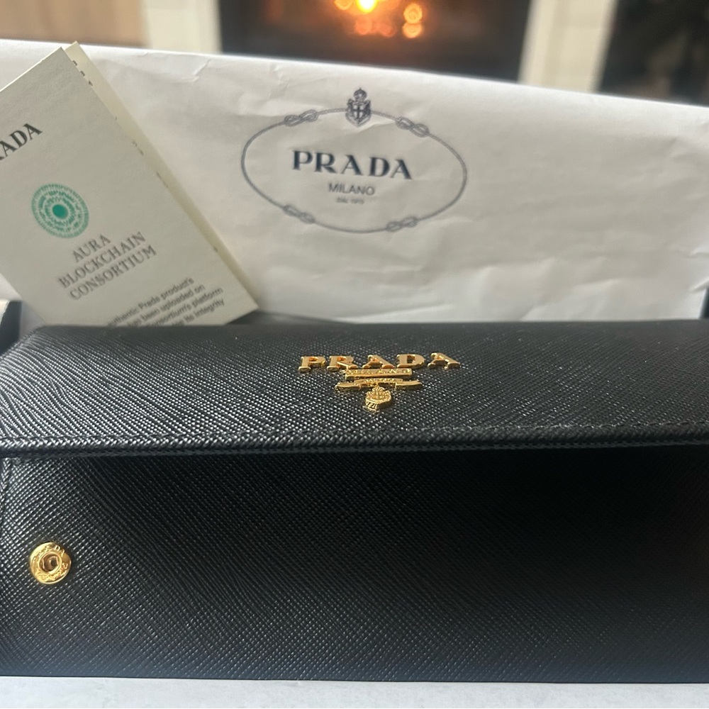 Prada Black Saffiano Leather Wallet authentic NEW from Italy - Picture 2 of 12